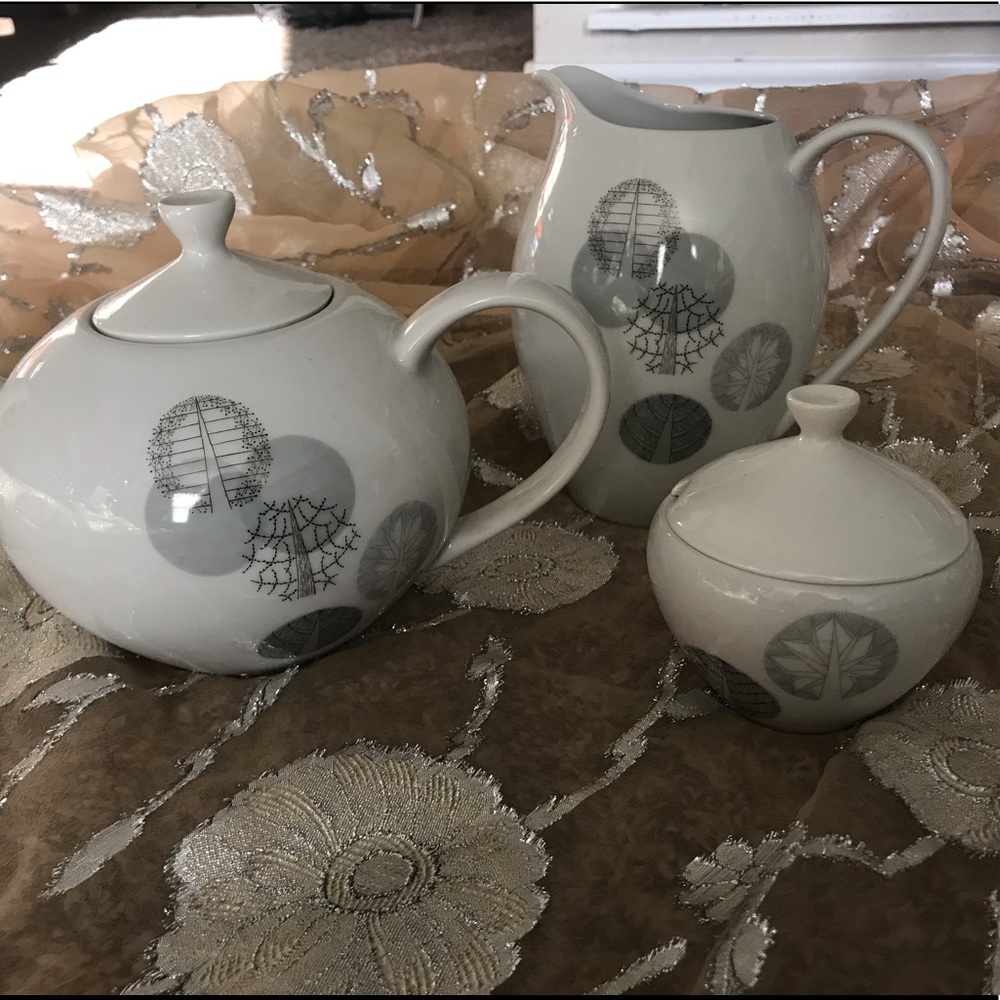 German Arzberg Tea pot, sugar bowl, creamer